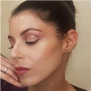 Asesorías personalizadas de maquillaje y cuidado facial. Masterclass en grupo sobre diferentes técnicas de maquillaje